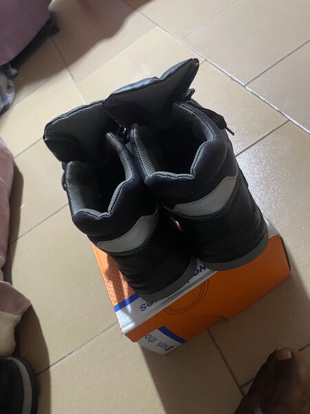 Chaussures de sécurité robustes