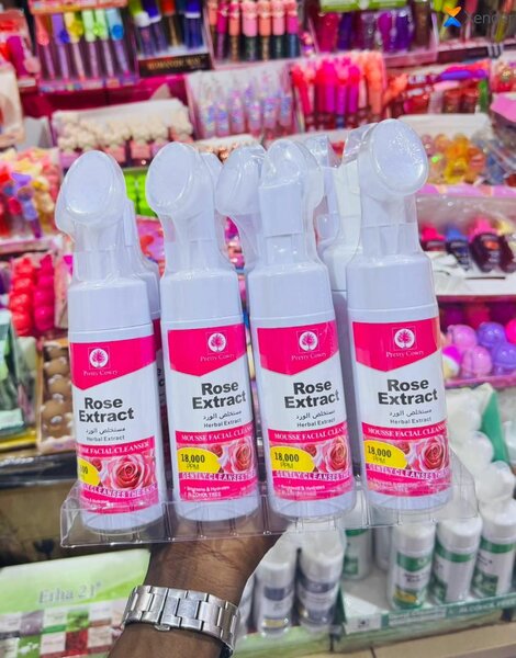 Mousse Nettoyant Rose 150ml