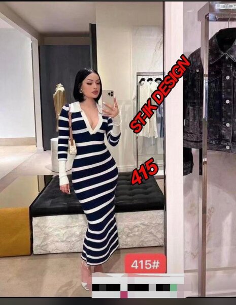 Robe Longue à Rayures Élégante