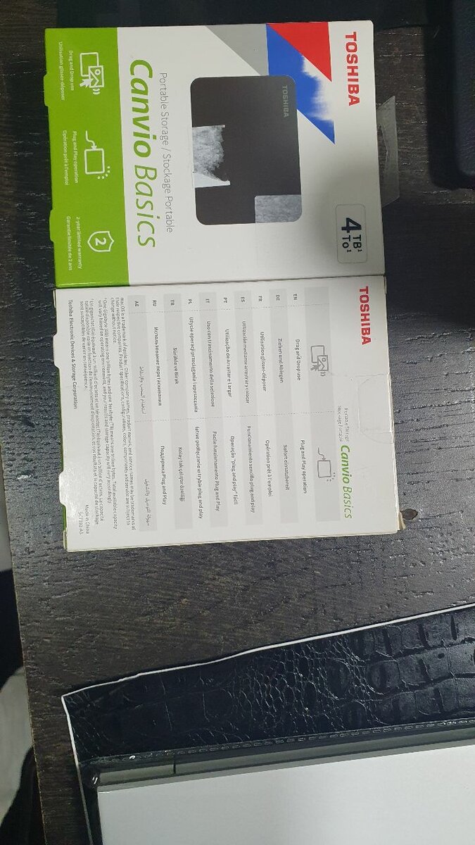 HDD externe Toshiba 4tera scélé