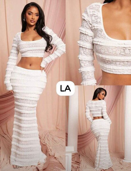 Robe blanche en dentelle