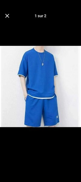 Complet bleu disponible