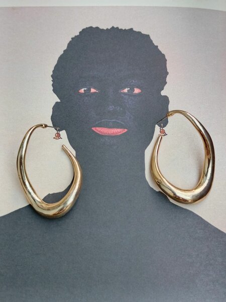 Boucles d'oreilles dorées élancées