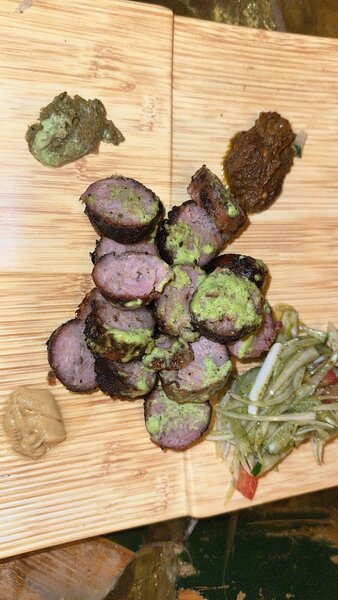 Saucisse Gourmet aux Épices