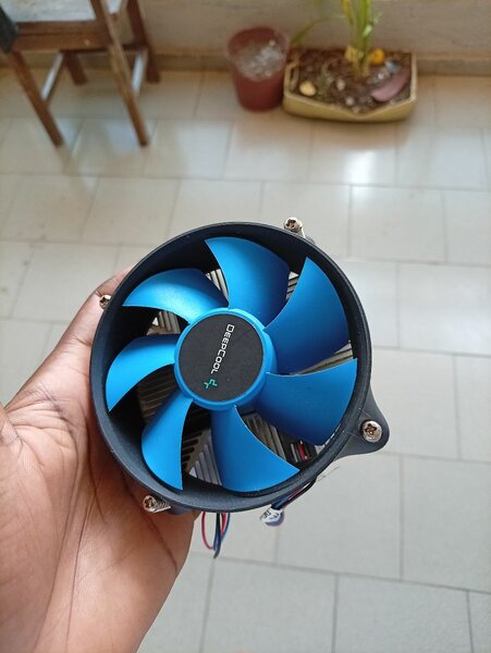 Ventilateur CPU avec dissipateur thermique