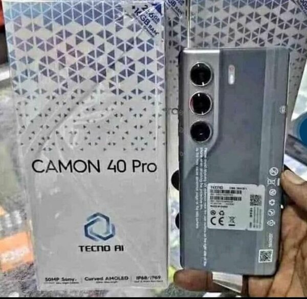Smartphone TECNO CAMON 40 Pro