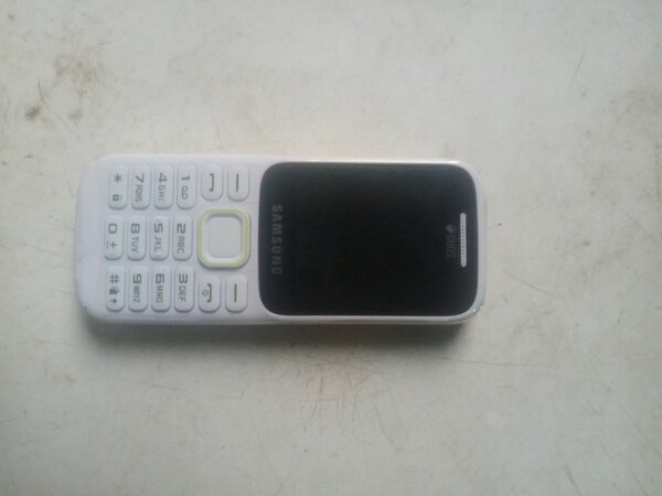 Téléphone Samsung classique