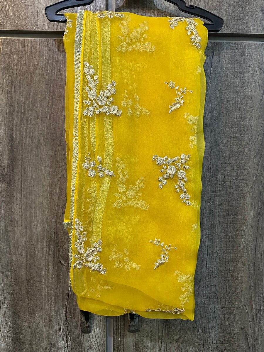 Agha noor organza gharara with shirt duppata