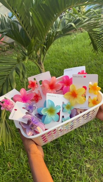 Barrette en forme de Fleur