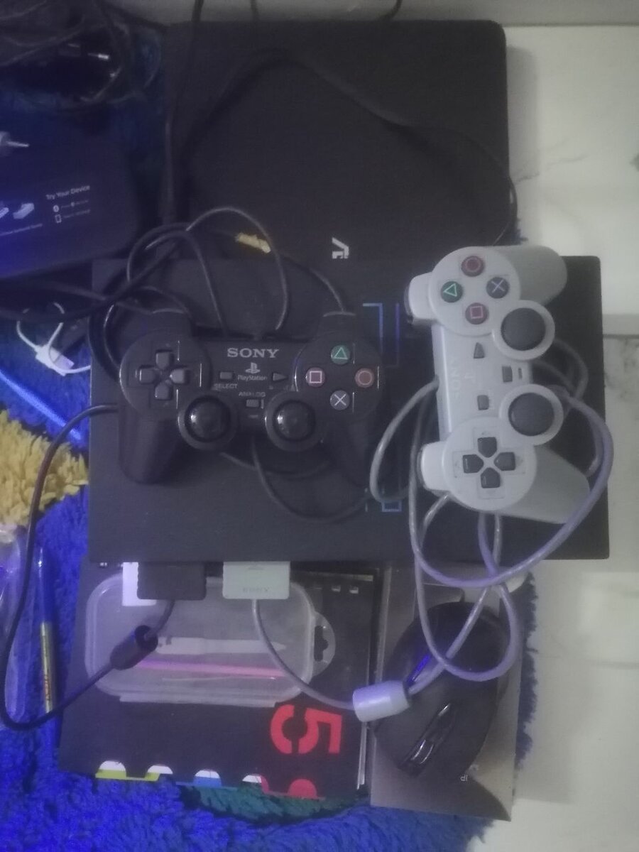 Console de jeu Sony PlayStation 2