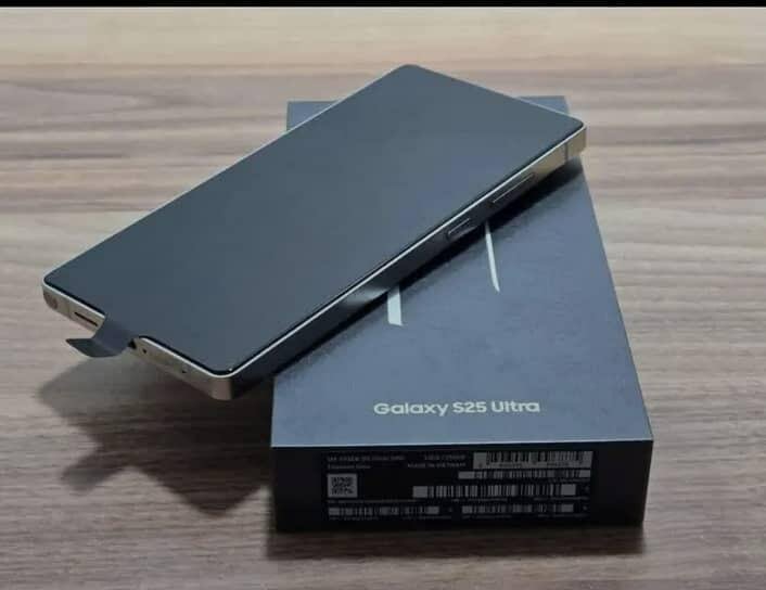 Samsung Galaxy S25 Ultra - Smartphone