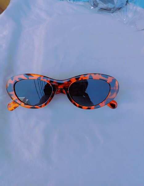 Lunettes de soleil tortues tendance