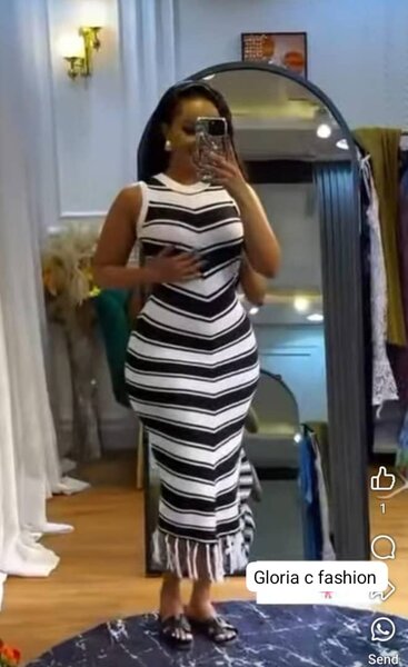 Robe rayée longue élégante