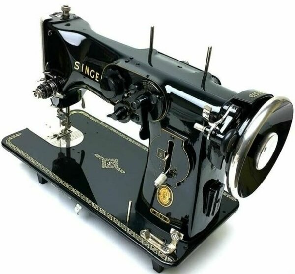 Machine à coudre vintage Singer