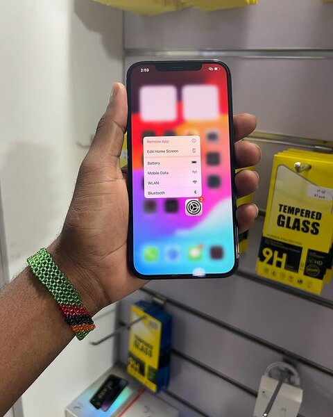 BRAND NEW IPHONE 🍏 pro 