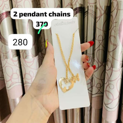 2 pendant chains 