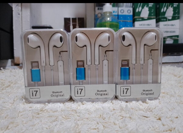 Écouteurs Bluetooth i7 Sans Fil