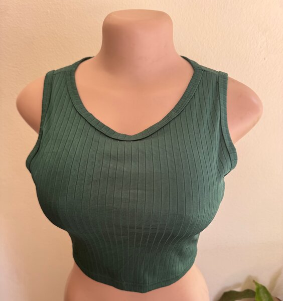 Top court côtelé femme