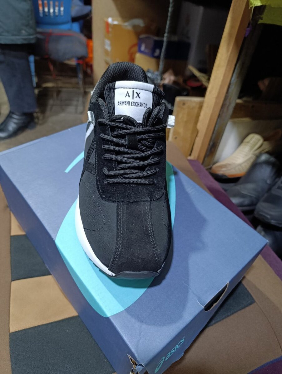 Кроссовки полу классика