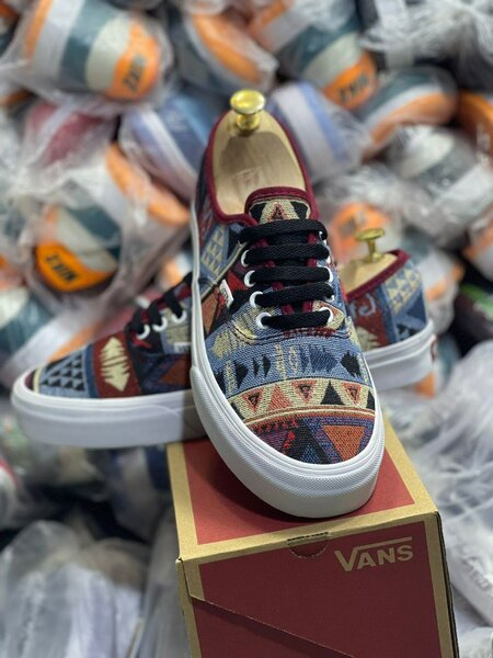 Vans authentique