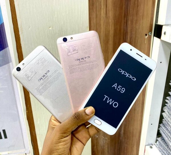 OPPO A59