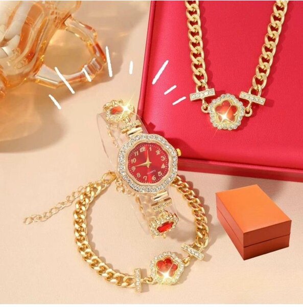 Montre et Bijoux Dorés