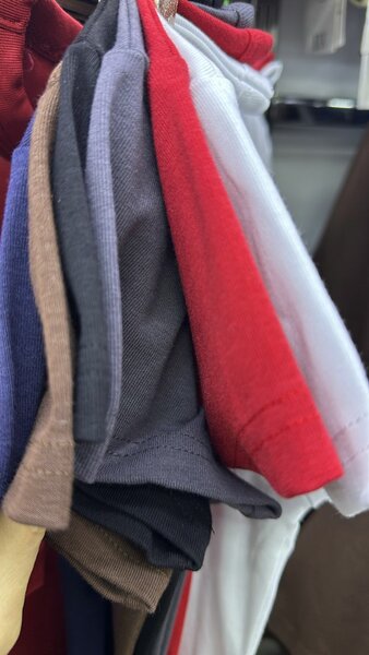 Скимс футболки