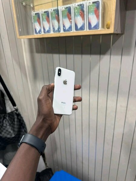 iPhone X 64GB Blanc Débloqué