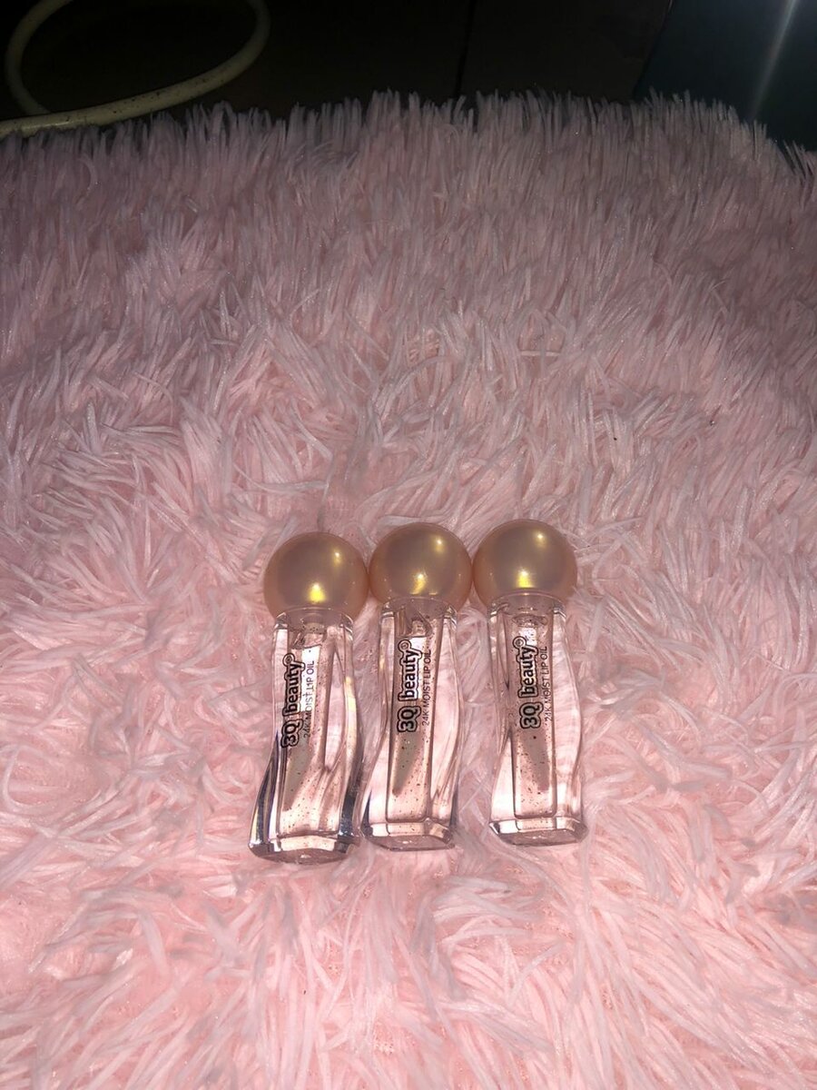 Huile pour lèvres hydratante