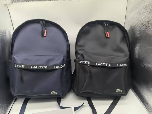 Sac à dos élégant Lacoste