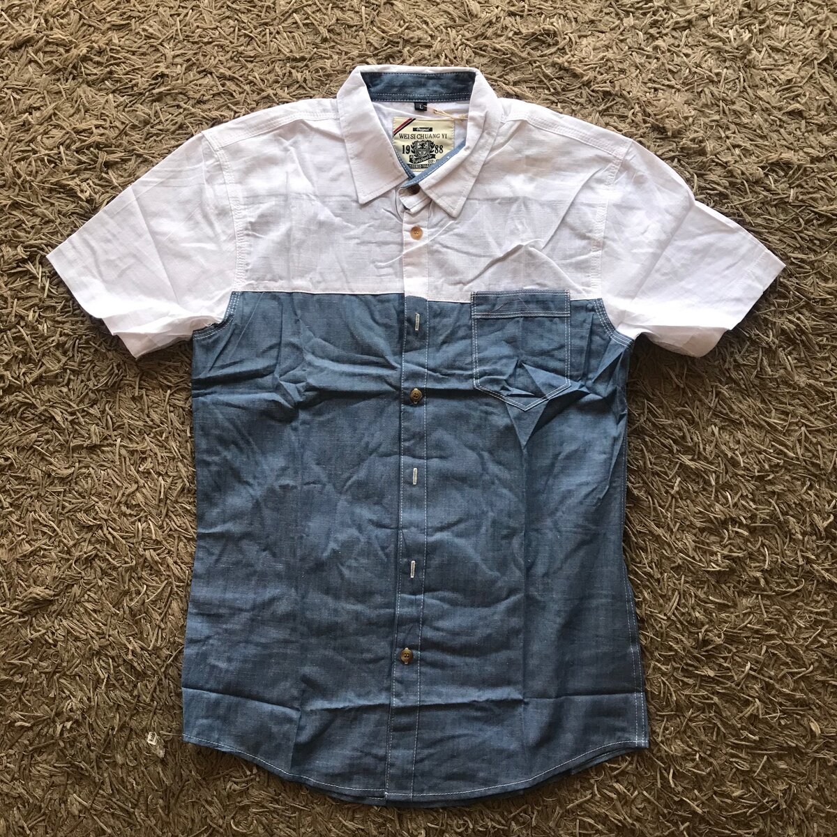 Short sleeves shirt