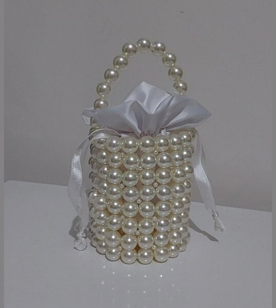 Sac perlé élégant
