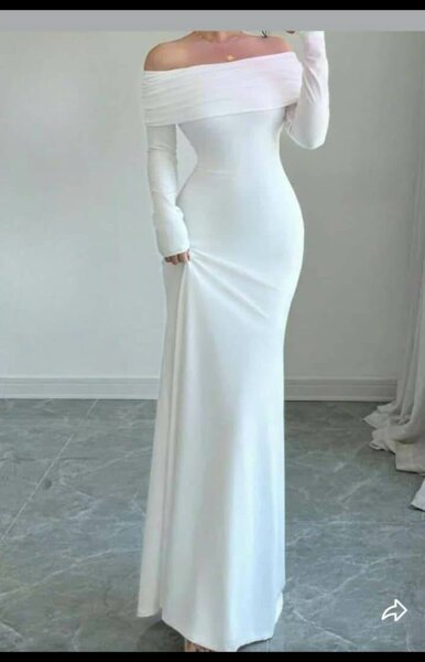 Robe longue élégante blanche