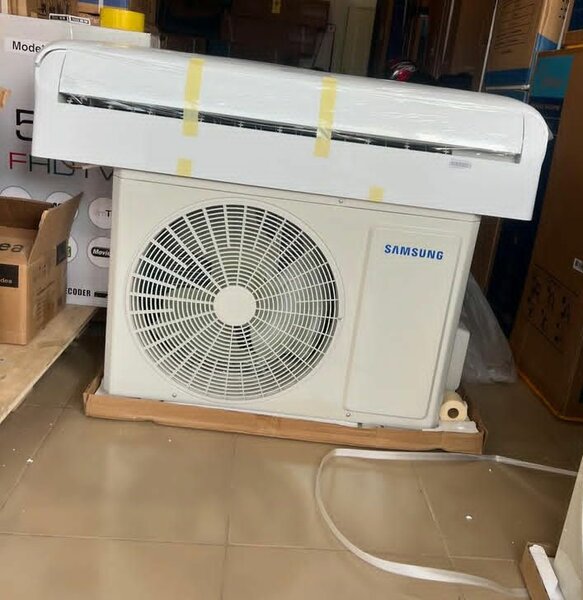 Samsung Air Conditioner 2.5HP