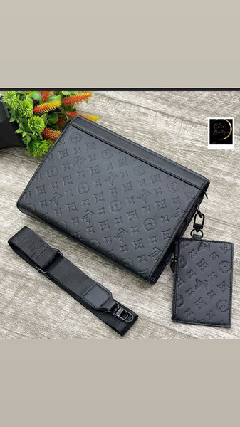 Sacoche en cuir élégante homme