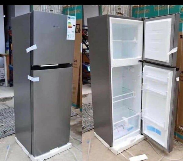 Réfrigérateur double porte en acier inoxydable