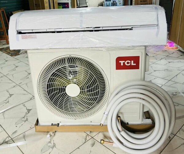 TCL Air conditioner 1.5HP