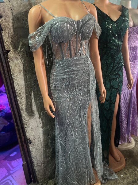 Robe de soirée pailletée glamour