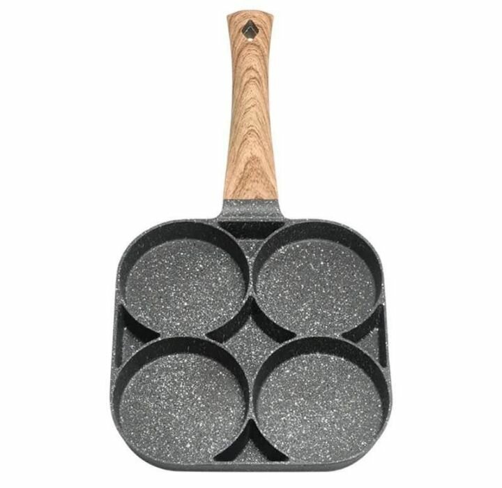 Poêle Antiadhésive 4 trou