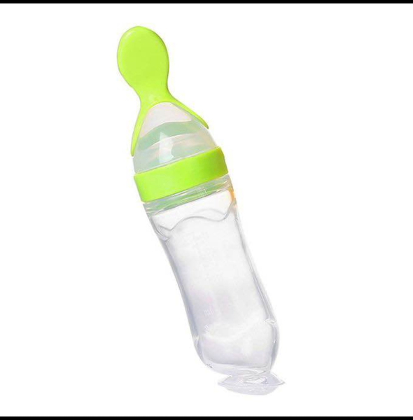 Baby spoon feeder