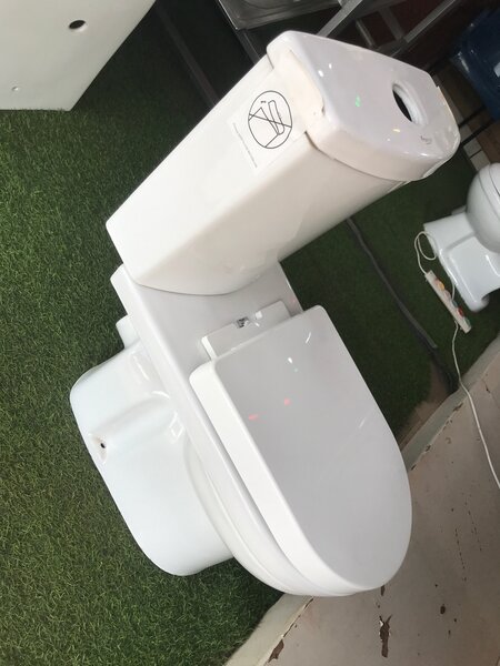 WC Slim Tank Frencia