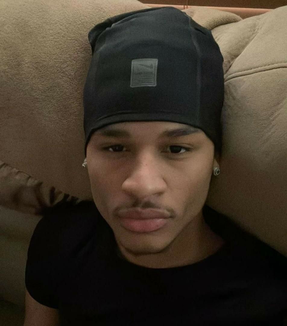 Nike Pro Therma-FIT Hood