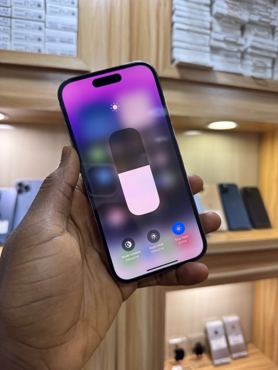 14 Pro 128Go Quasi Neuf