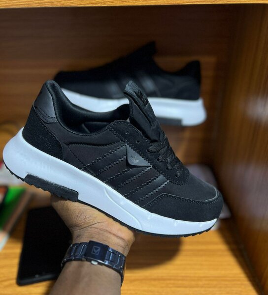 Sneakers homme femmes tendance