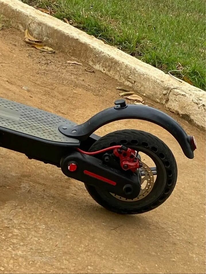 Trottinette électrique moderne