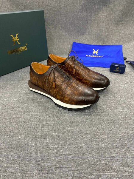 Chaussures en cuir élégantes