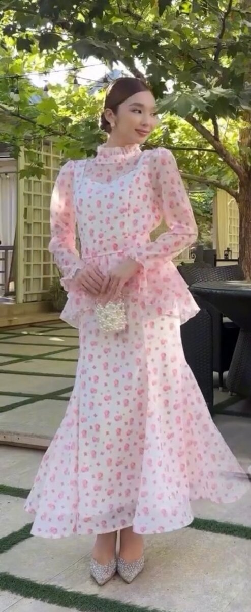 Женское платье.