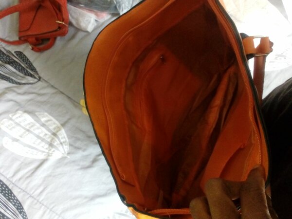 Sac à main en cuir orange