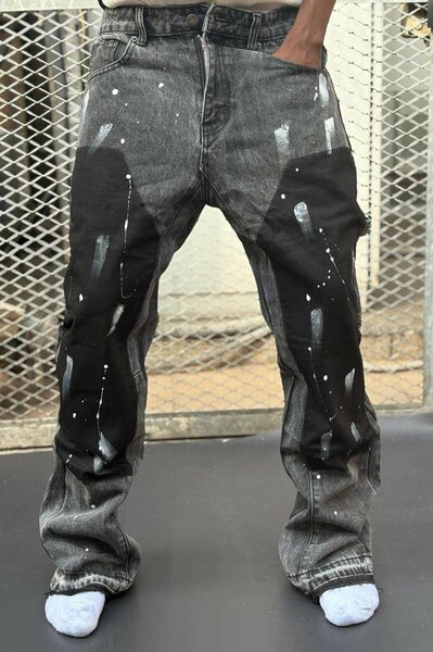 Jeans homme déchirés et délavés