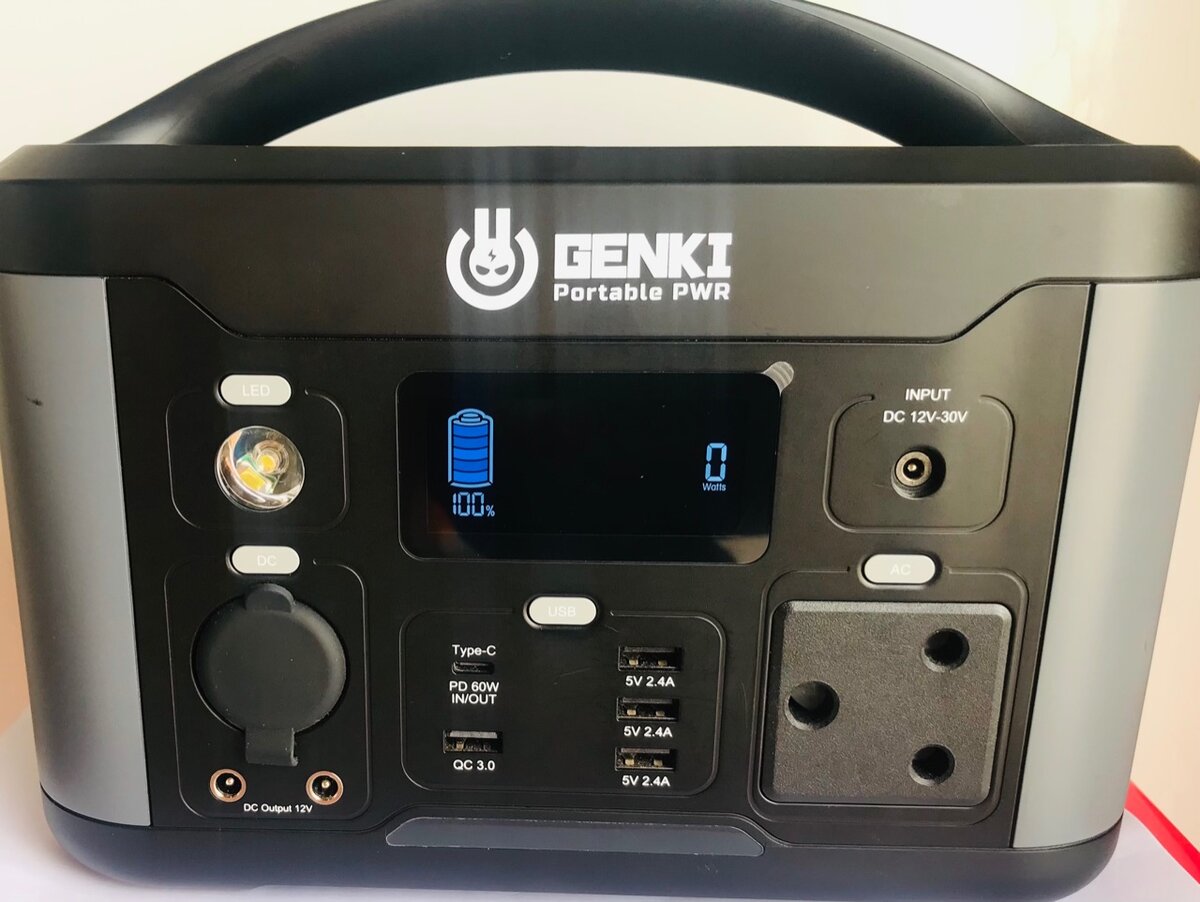 Portable power station